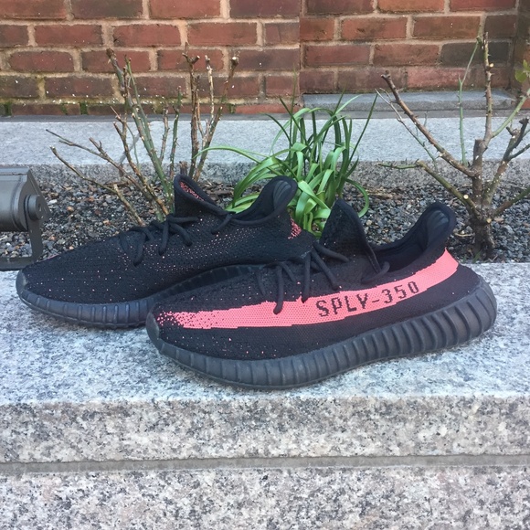 yeezy boost 350 v2 cblack